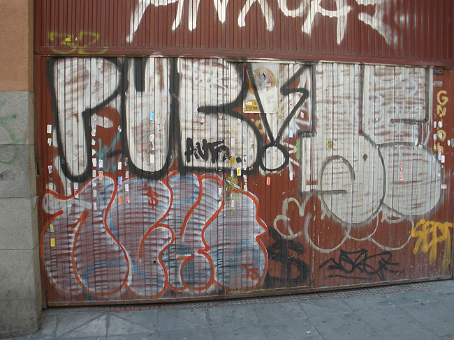 Pub graffiti madrid 2