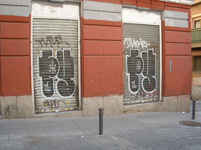 Pyras graffiti picture 3