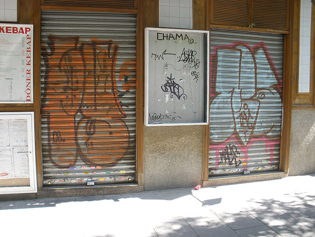 Pyras graffiti picture 7