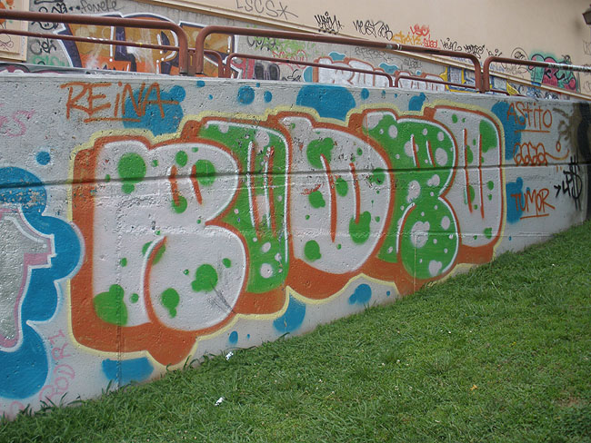 Madrid unidentified graffiti 16