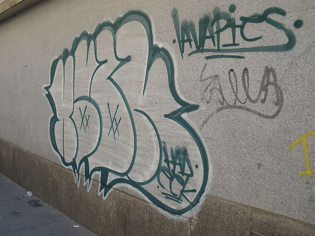 Madrid unidentified graffiti 45