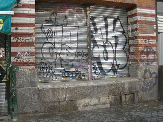 Madrid unidentified graffiti 64