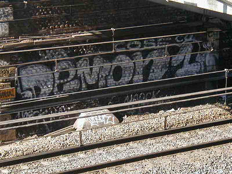 Demon graffiti Toulouse