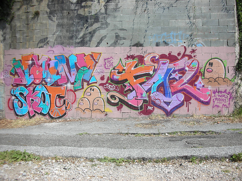 FML graffiti pic
