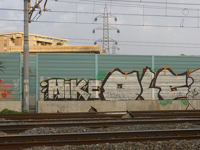 Ole graffiti photo 5
