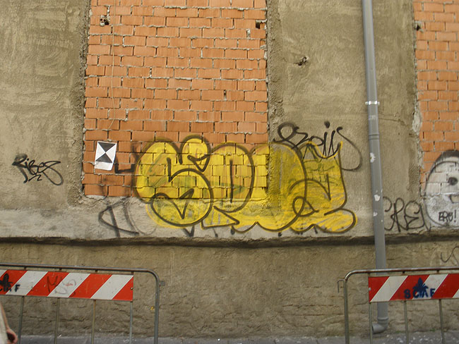 Spoz graffiti picture