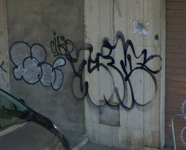 Bimbo graffiti photo 2