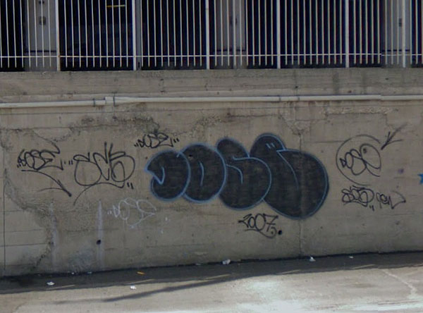 Dose graffiti photo 1