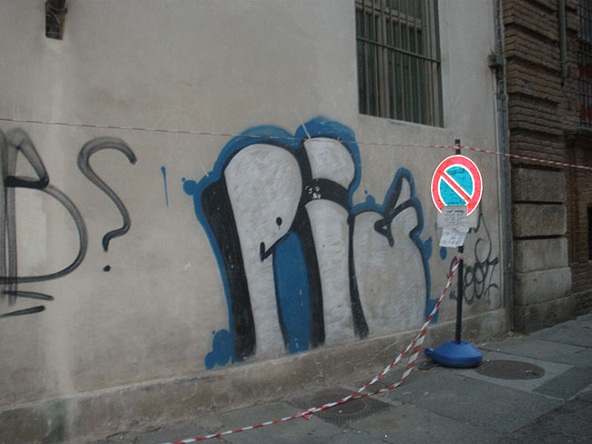 Torino unidentified graffiti 39