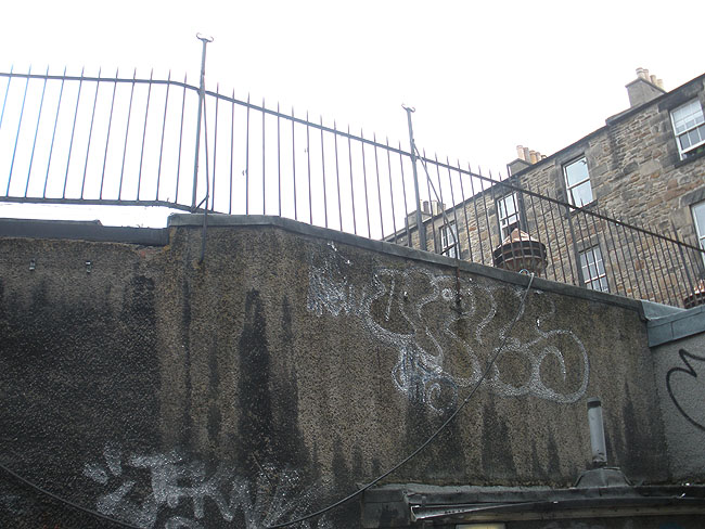 Edinburgh unknown graffiti 7