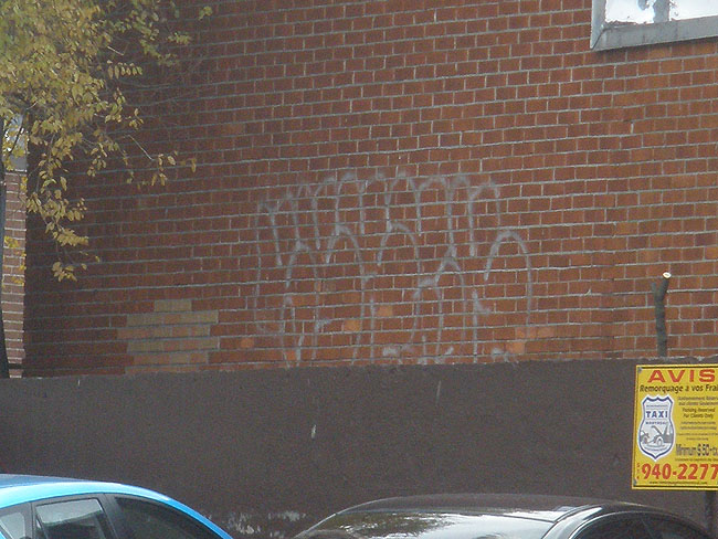 Montreal Unidentified graffiti photo 099