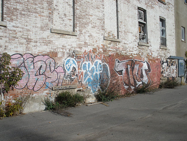 Montreal Unidentified graffiti photo 106