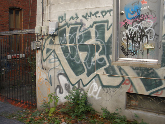 Montreal Unidentified graffiti photo 117