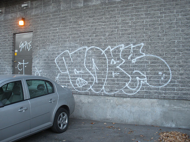 Montreal Unidentified graffiti photo 128