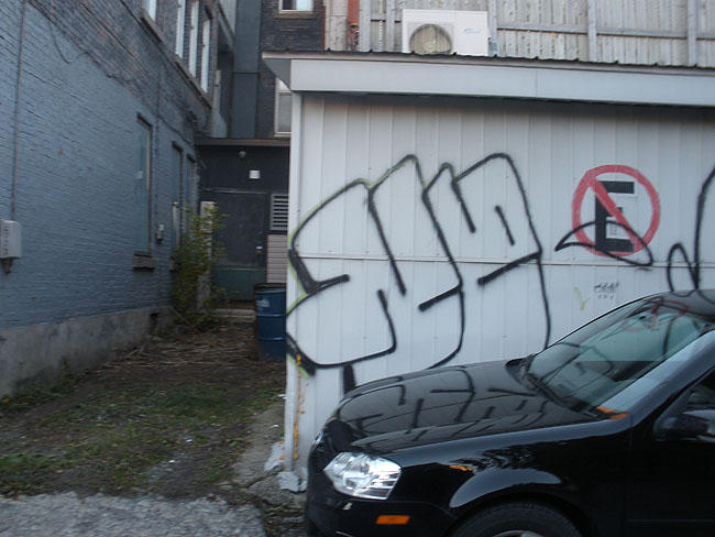 Montreal Unidentified graffiti photo 136