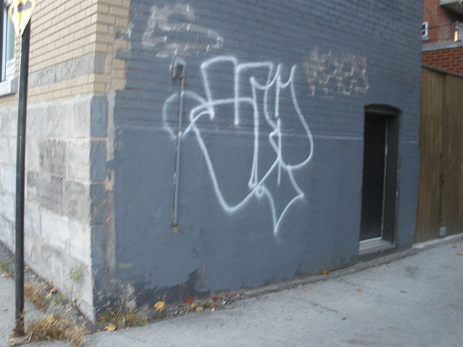 Montreal Unidentified graffiti photo 138