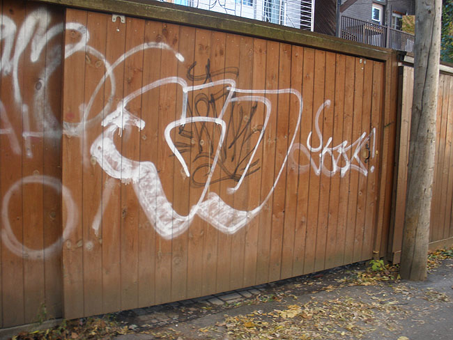 Montreal Unidentified graffiti photo 148