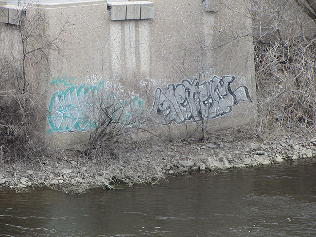 Abuse graffiti