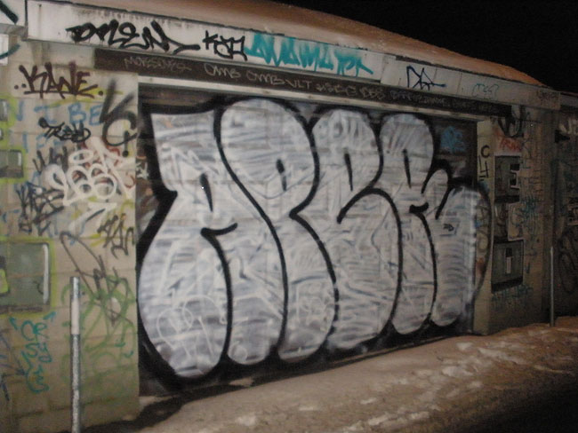 Aper graffiti photo