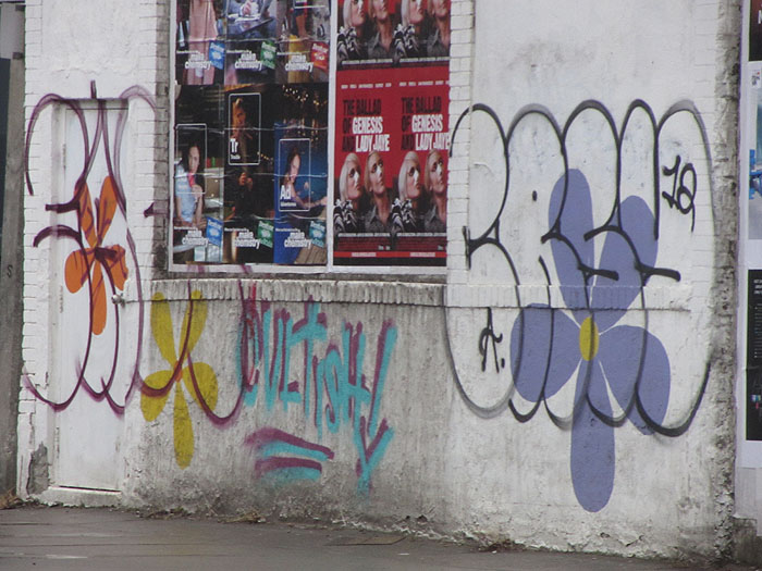 Crsy graffiti toronto