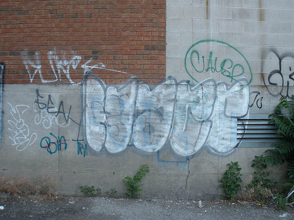 Hacr graffiti picture 2