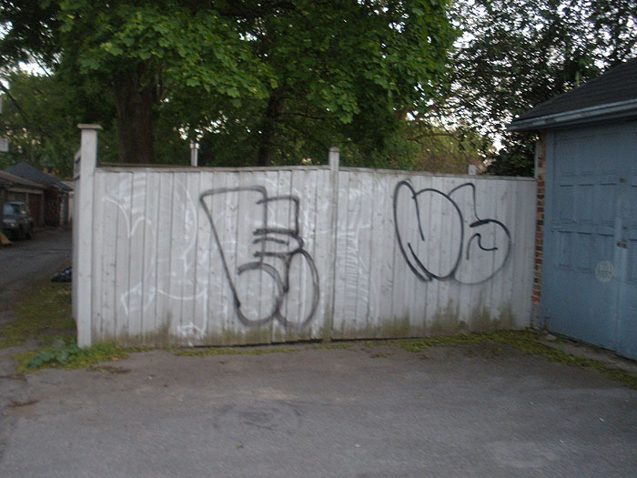 Lever graffiti photo