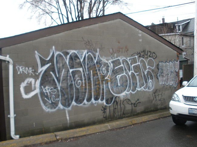 Manr graffiti photo