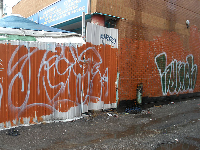 Mizu Toronto graff