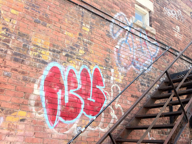 Mizu Toronto graffiti photo