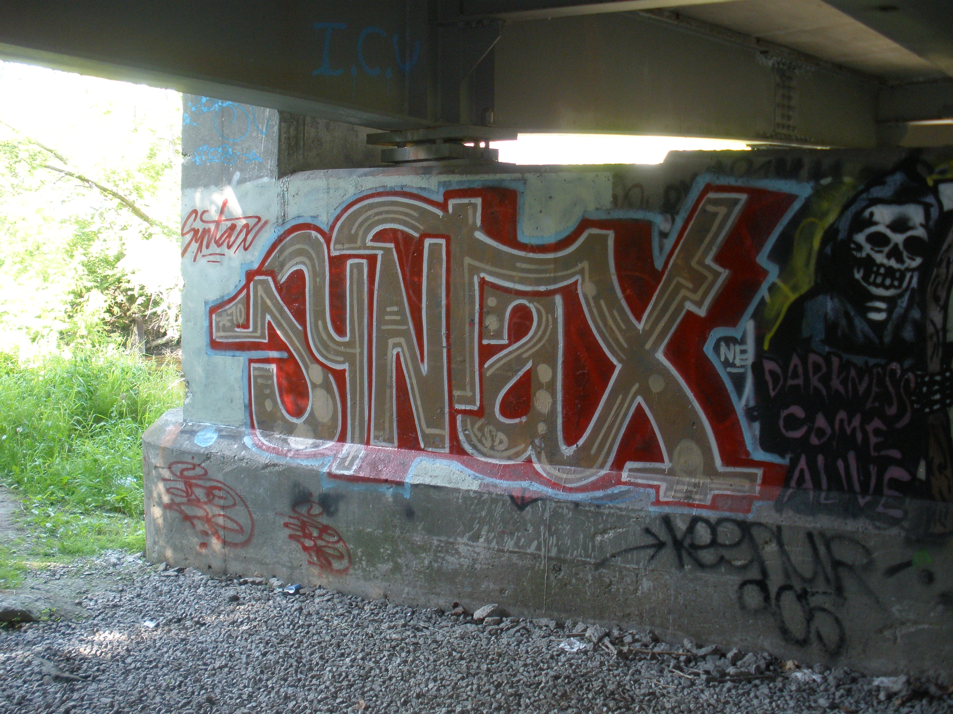 Syntax Toronto graff photo