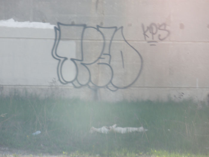 Tred graffiti photo