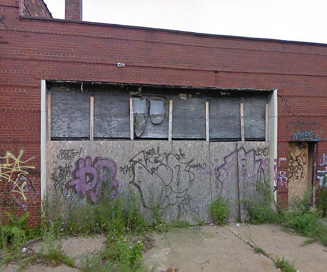 detroit unidentified graffiti photo 12