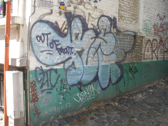Brussels unidentified graffiti 2