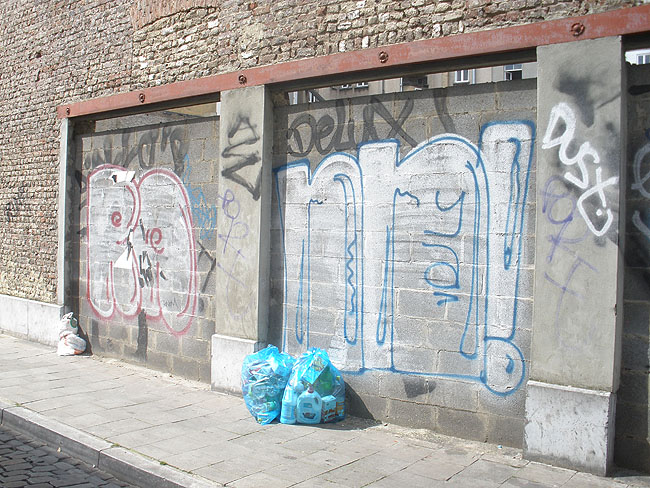 Brussels unidentified graffiti 19