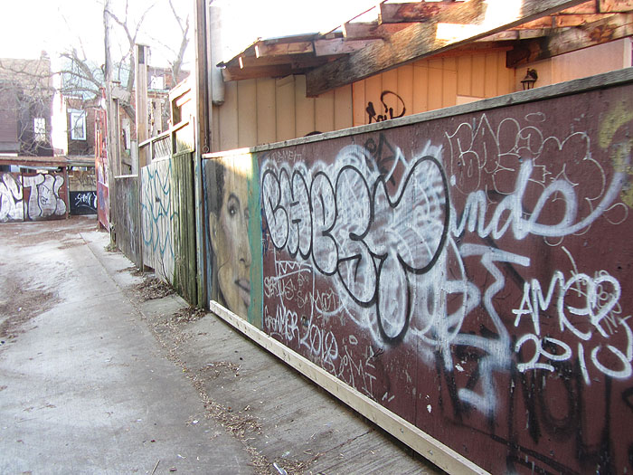 Chest graffiti Toronto