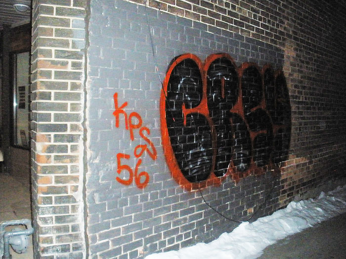 Crsy graffiti photo 37
