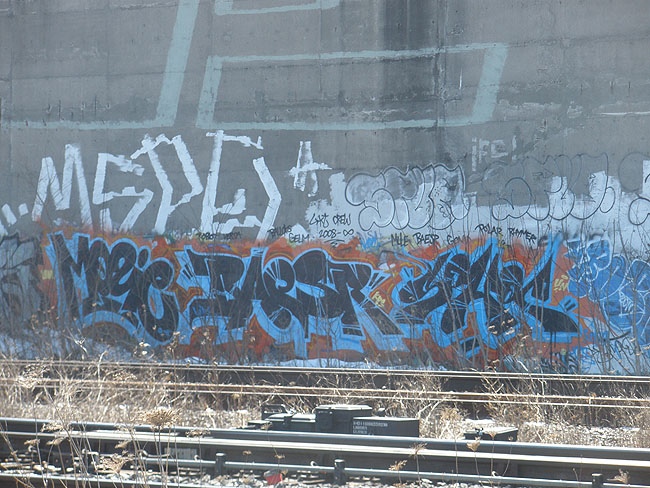 Spud toronto graffiti